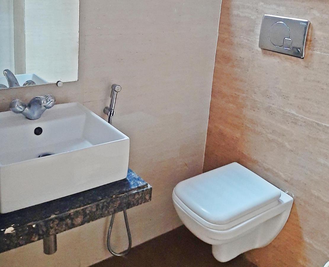 Bindiram Express By Shrigo Hotels Sitapur Muafi Buitenkant foto